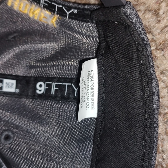 New Era 9Fifty Bare Honey Embroidered Snapback Hat Youth Gray - Picture 8 of 10